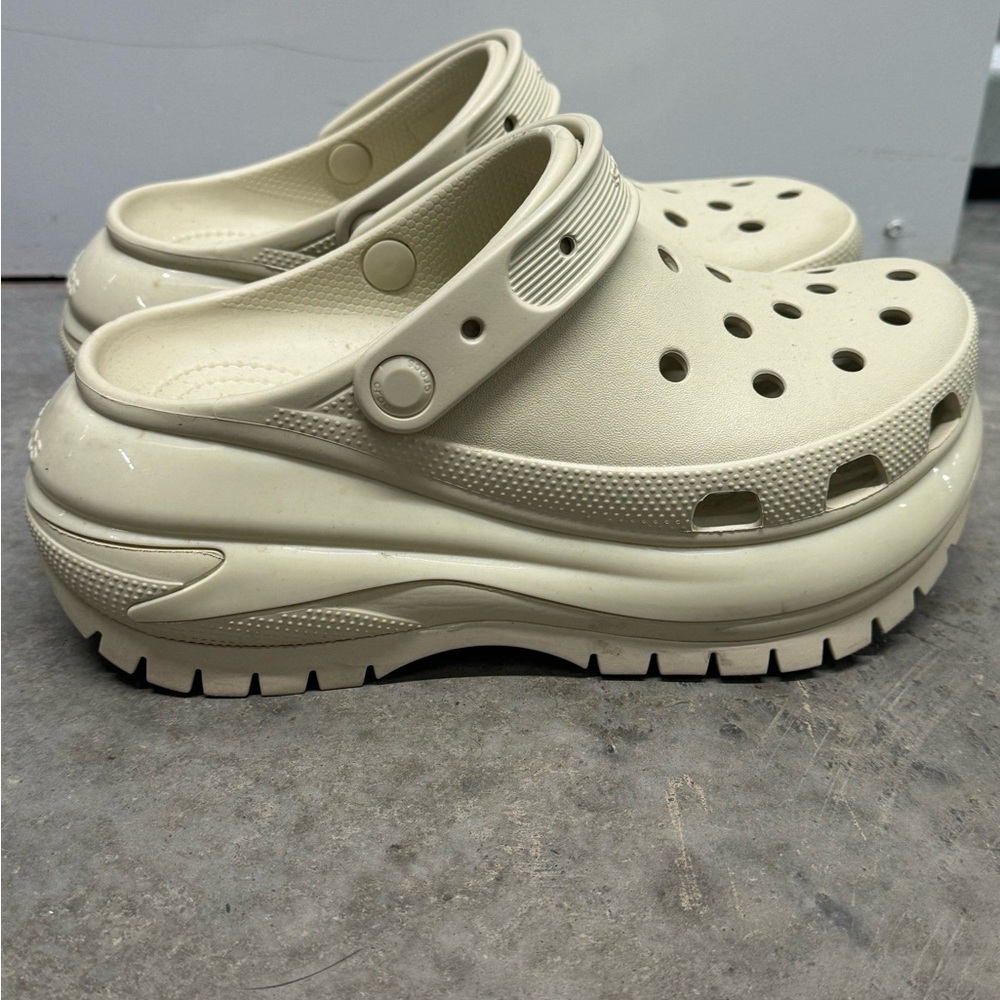 Crocs Mega Crush